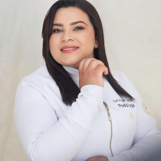 Foto da profissional Solange Costa